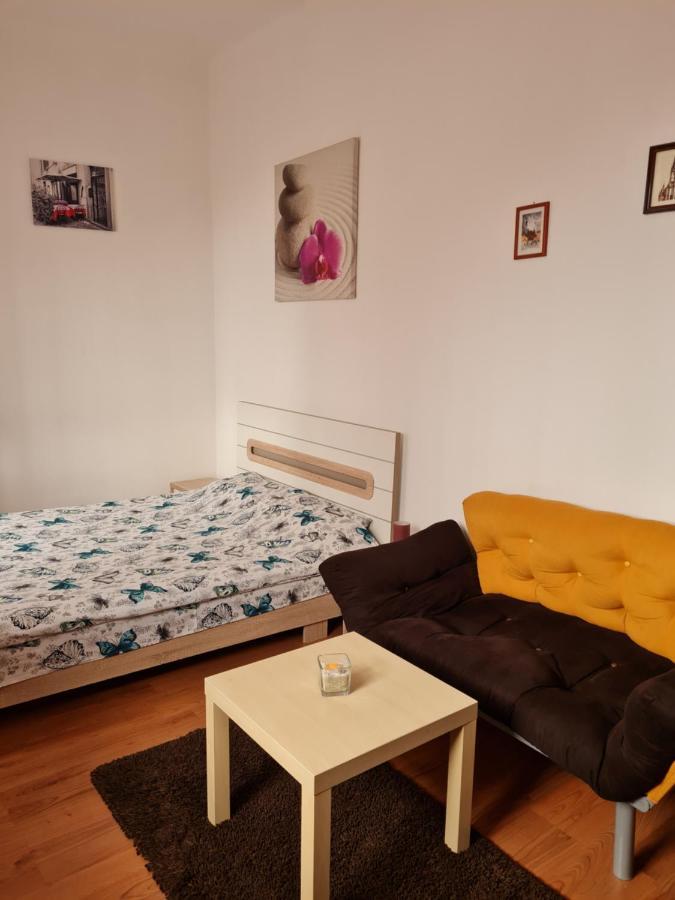Ava Republique Apartment บราชอฟ ภายนอก รูปภาพ
